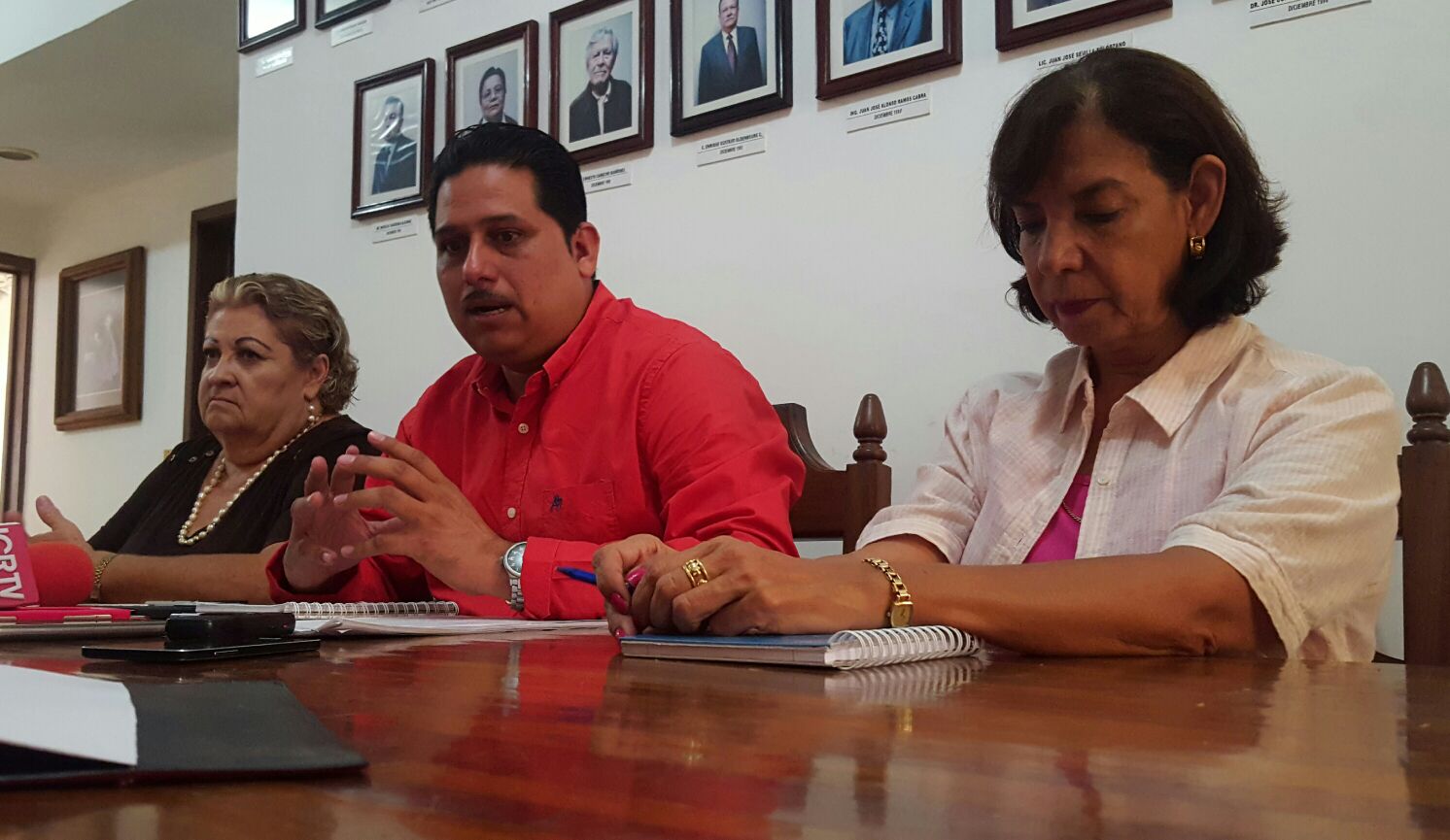 Emite CDHEC Recomendación con perspectiva de Género al presidente Municipal de Tecomán
